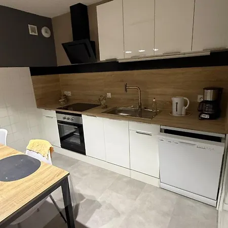 Vakantiehuis Maison Entre Lacs Et Montagnes *